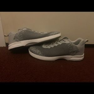 Men’s bowling shoes size 11